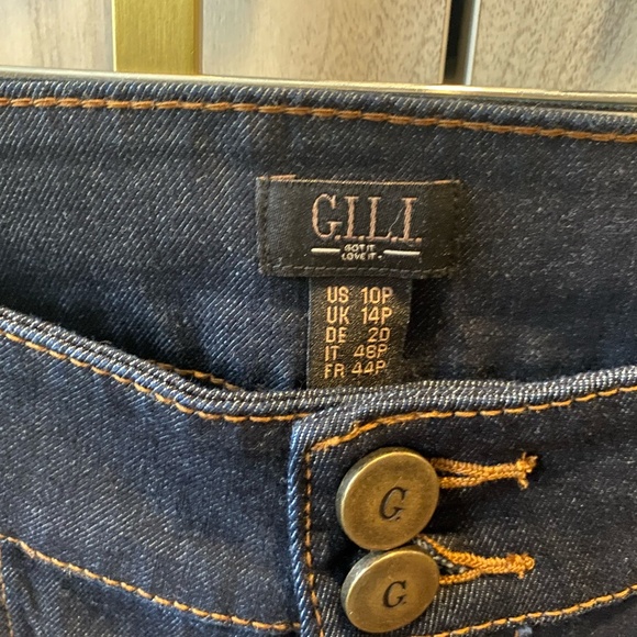 GILI NWOT 10 p Dual Stretch Back Slit Flared Denim - Picture 7 of 7